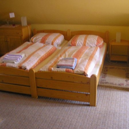 Apartments Nicol Карлові Вари Екстер'єр фото